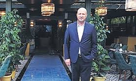 MKR RENT CAR SAHİBİ SELÇUK KÜRKOĞLU 'NUN EVİ KURŞUNLANDI OTO GALERİSİ KUNDAKLANDI.