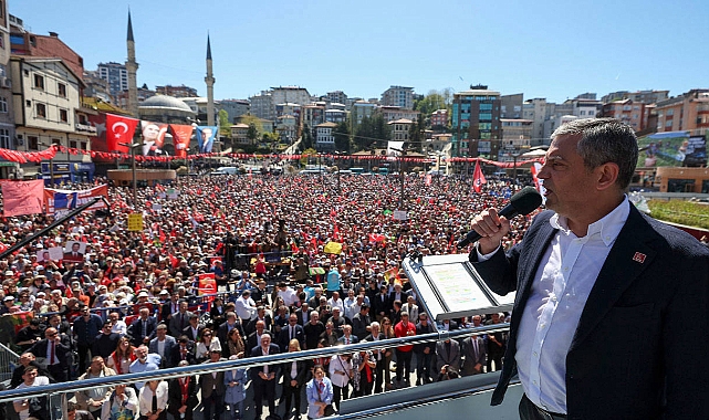 CHP'de 81 il başkanından Özgür Özel'e destek